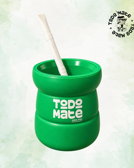 Mate Verde con Bombilla blanca
